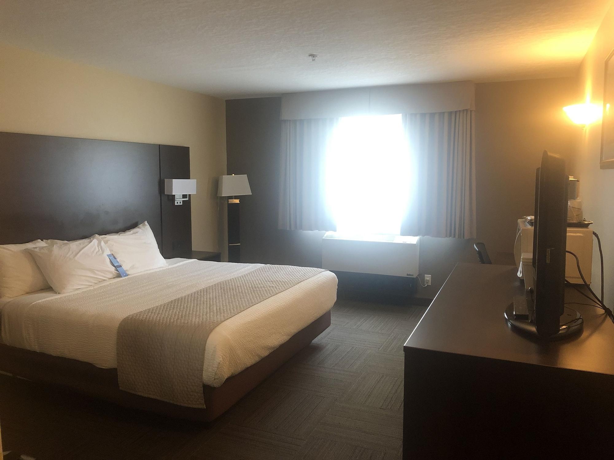 Days Inn By Wyndham Хинтон Экстерьер фото