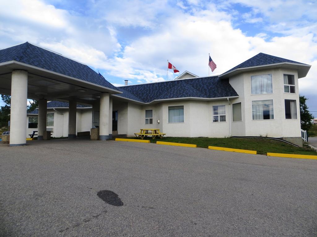 Days Inn By Wyndham Хинтон Экстерьер фото
